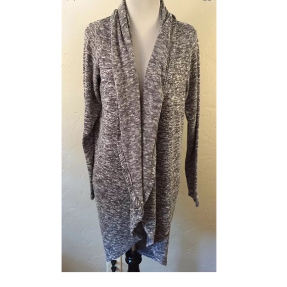 A Pea in the Pod Sweaters - A Pea in the Pod Gray Maternity Cardigan in small